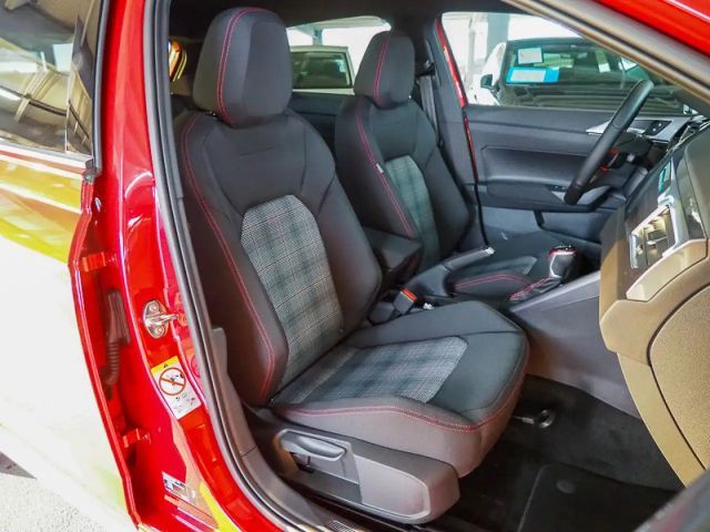 Volkswagen Polo 2.0 TSI DSG GTI IQ.Drive