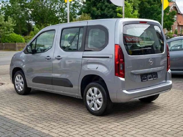 Opel Combo Selection