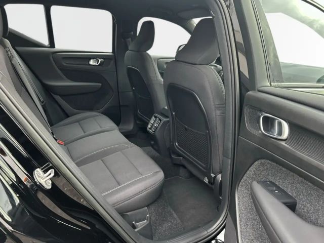 Volvo XC40 Core Recharge