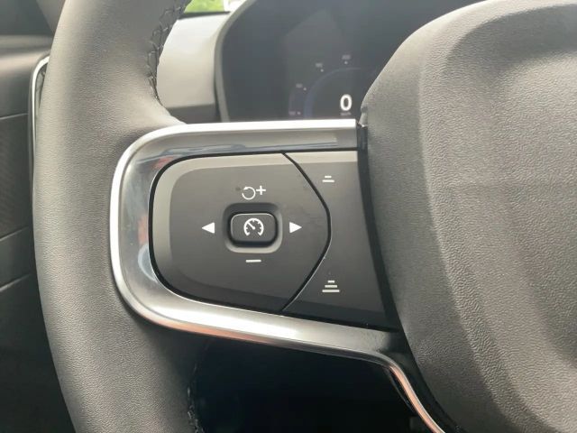 Volvo XC40 Dark Plus