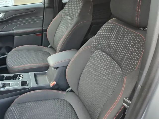 Ford Kuga Hybrid ST Line