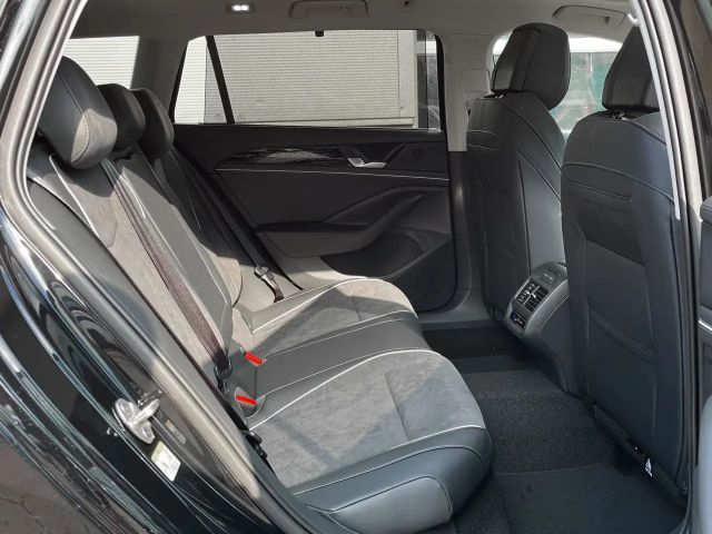 Volkswagen Passat 2.0 TDI DSG Elegance Elegance