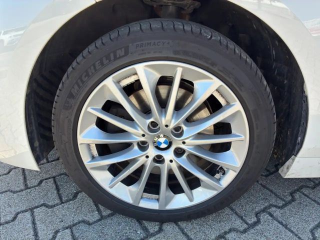 BMW 118 118d Sedan