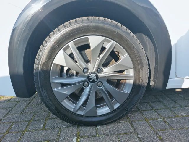 Peugeot E-208 Active Pack