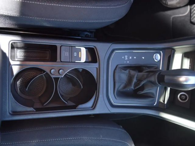 Volkswagen Touran DSG IQ.Drive