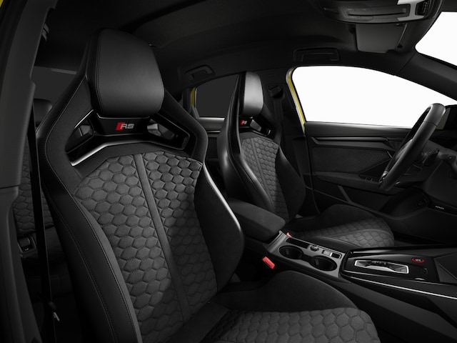 Audi RS3 Quattro S-Tronic Sedan