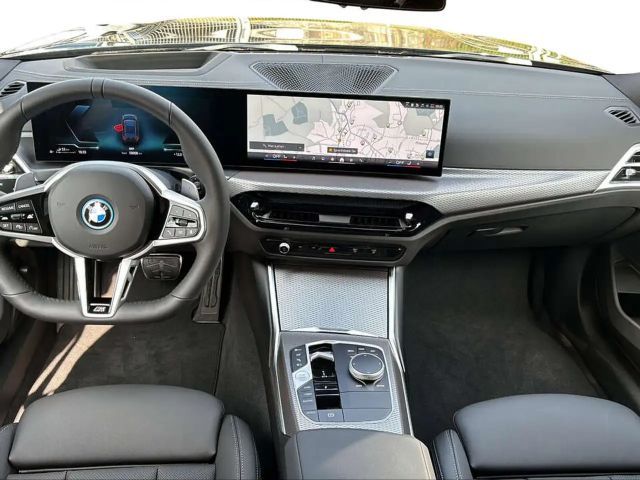 BMW 330 330e Touring xDrive