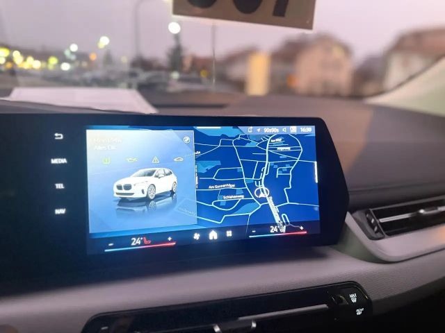 BMW 216 216i Active Tourer