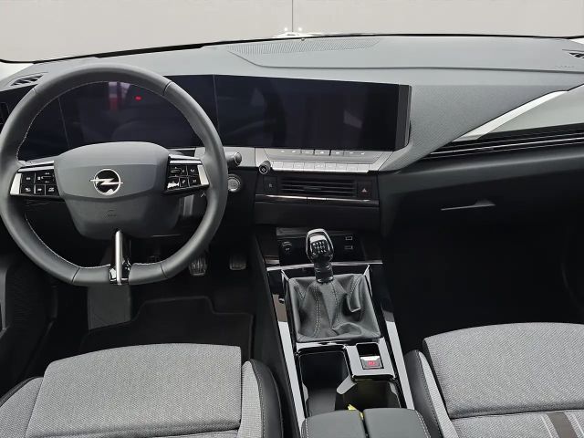 Opel Astra 1.2 Turbo Elegance Turbo