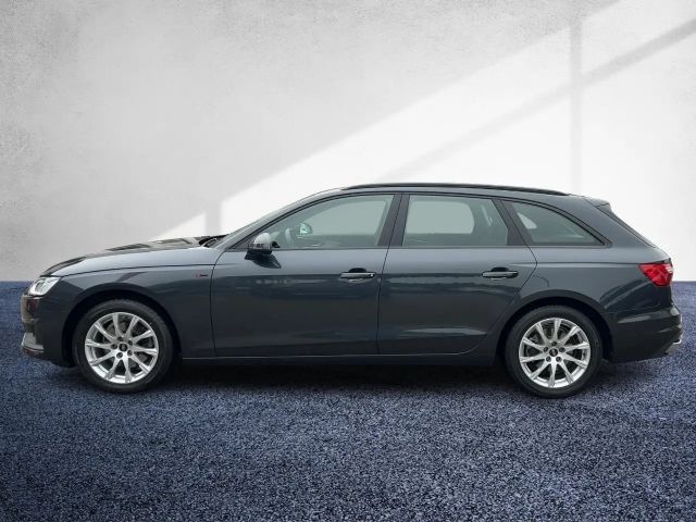 Audi A4 35 TFSI Avant Sedan