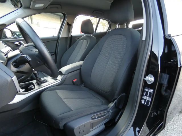 BMW 118 118i Advantage pakket Sedan