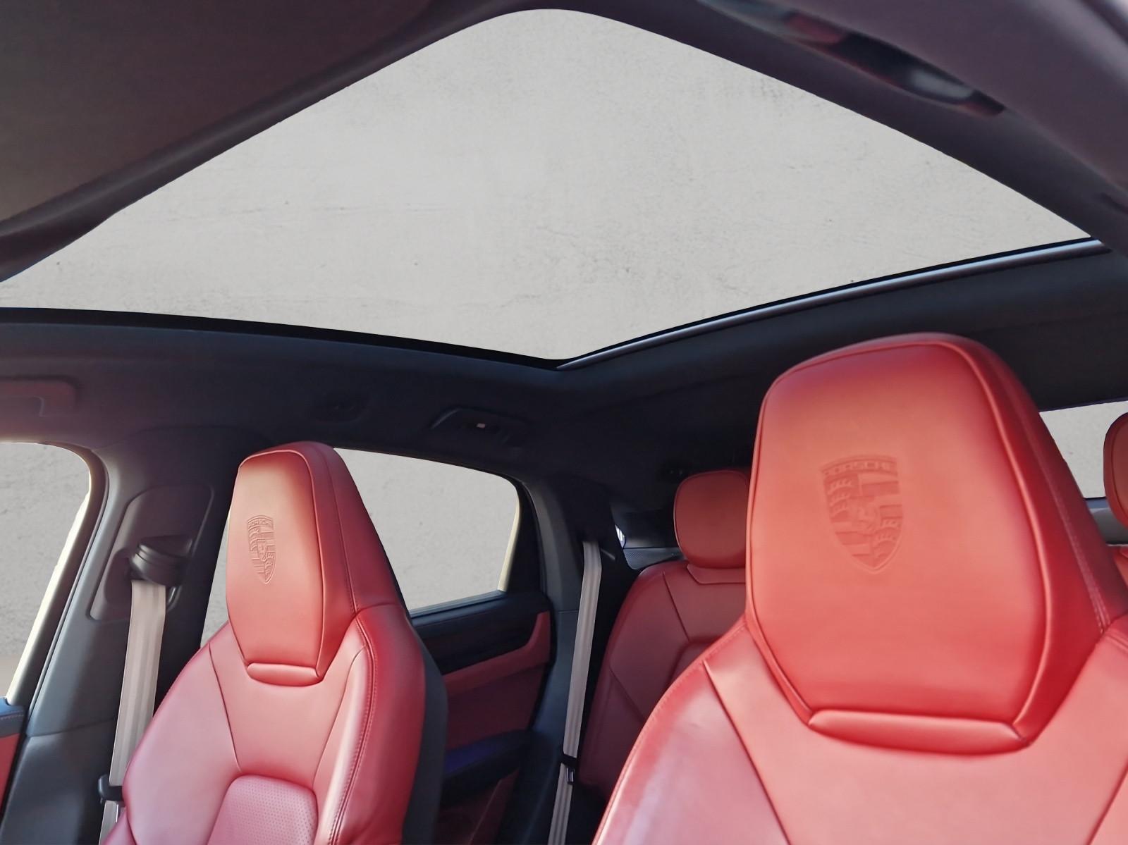 Porsche Cayenne Coupé Platinum Edition