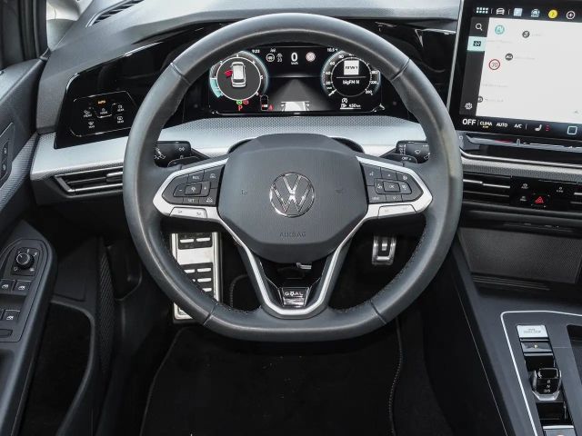 Volkswagen Golf 2.0 TDI DSG Life Variant