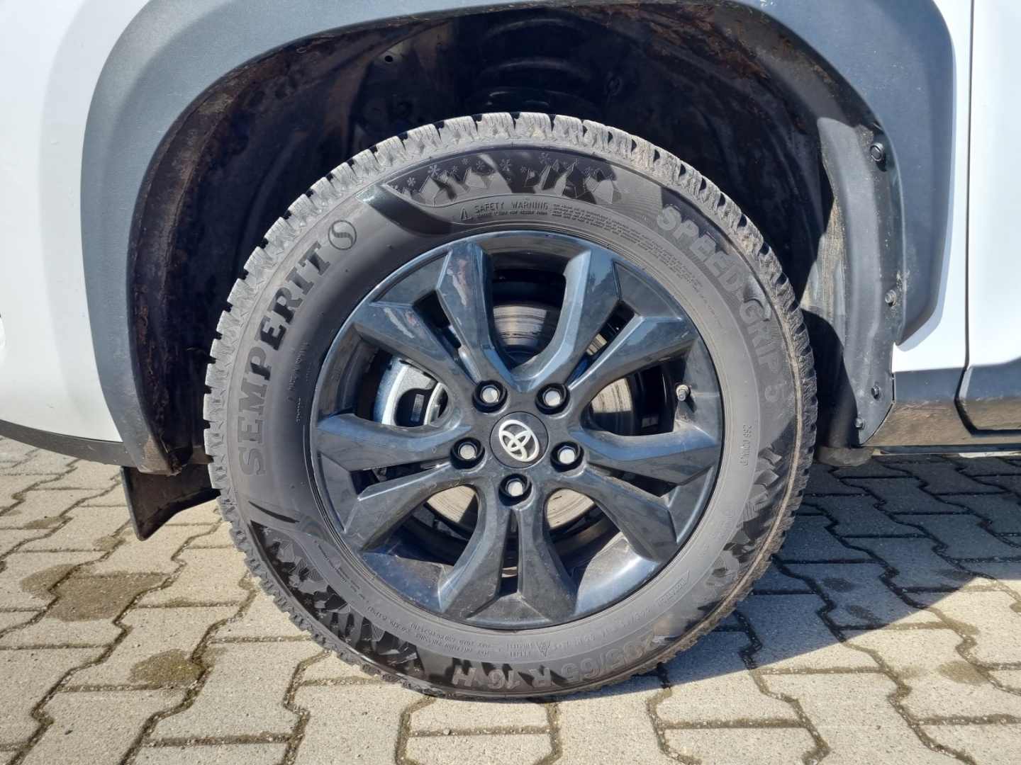 Toyota Yaris Cross 4x2 5-deurs Plus