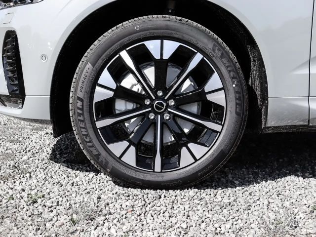 Volvo XC60 AWD Dark Plus