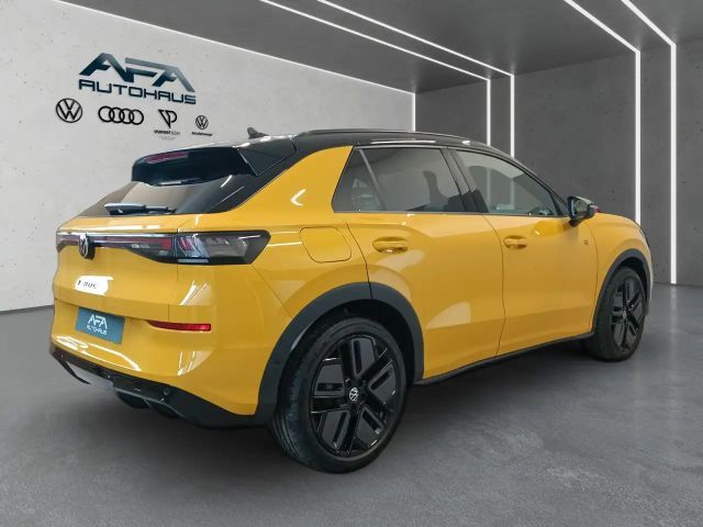Volkswagen T-Roc 1.5 eTSI DSG R-Line