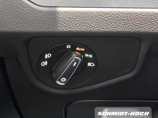 Volkswagen Touran 1.5 TSI DSG IQ.Drive