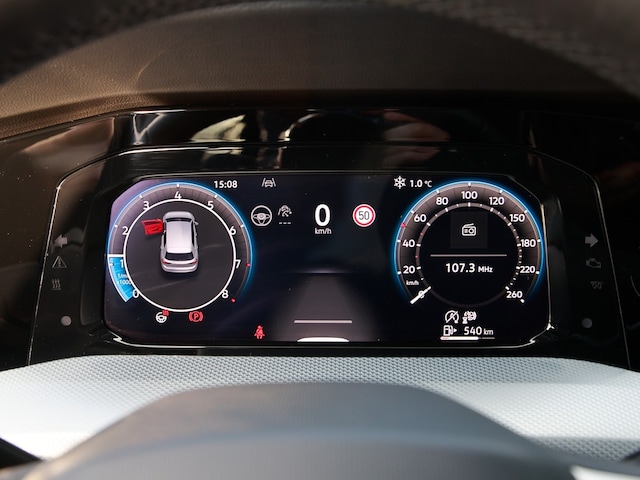 Volkswagen Golf 1.5 TSI Golf VIII