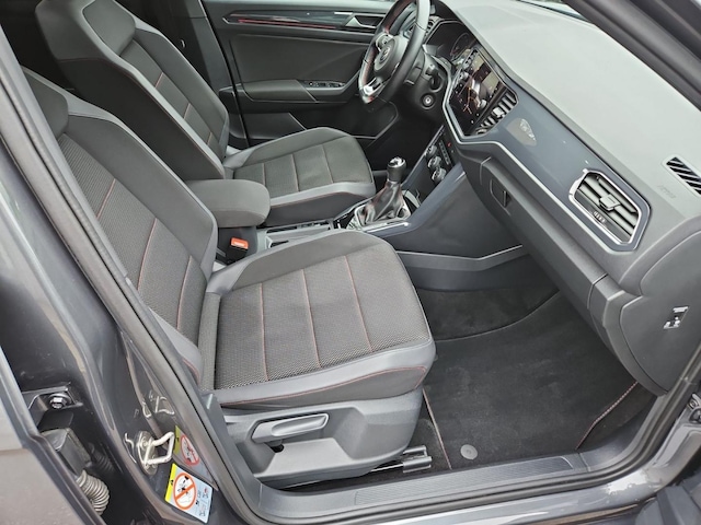 Volkswagen T-Roc Sport