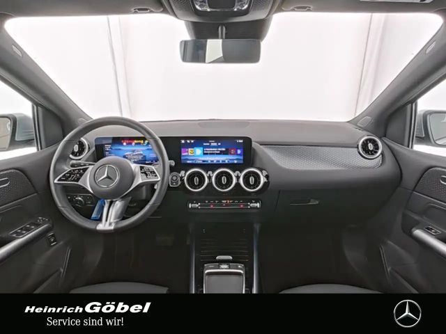 Mercedes-Benz B 180 B 180 d Progressive Sedan