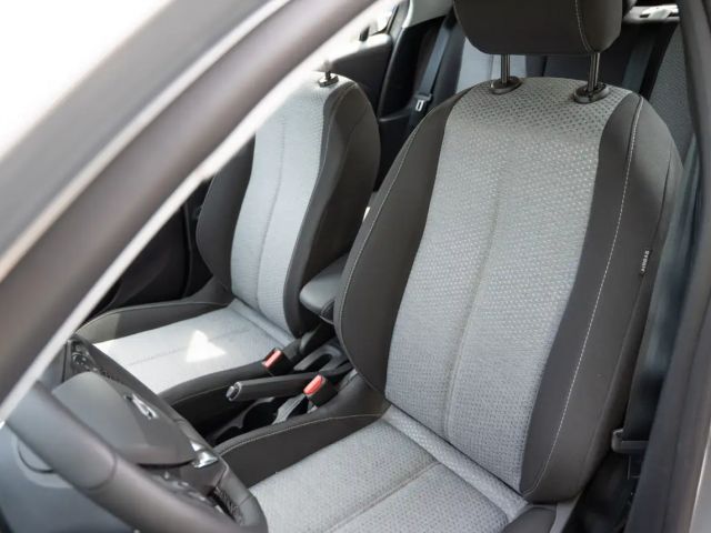 Opel Corsa F Basis 1.2 75 PS