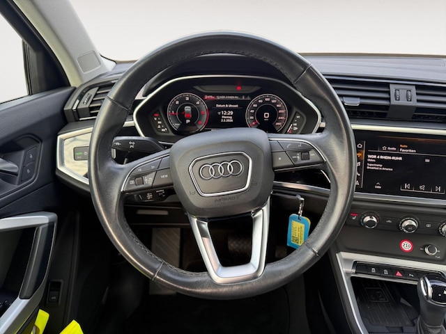 Audi Q3 35 TDI S-Tronic