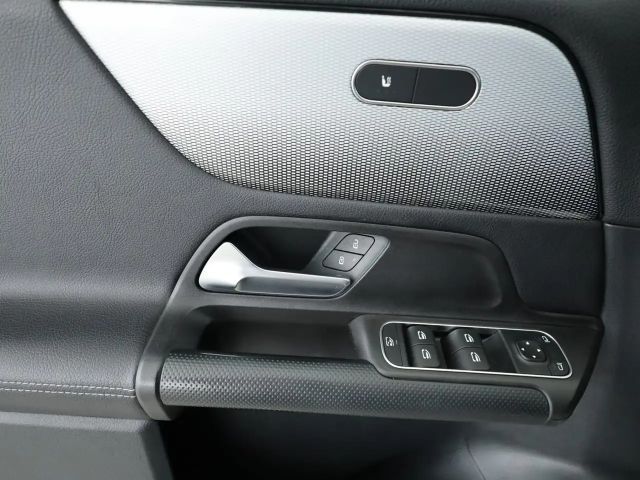 Mercedes-Benz GLB 220 GLB 220 d Style