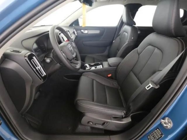 Volvo XC40 Dark Plus