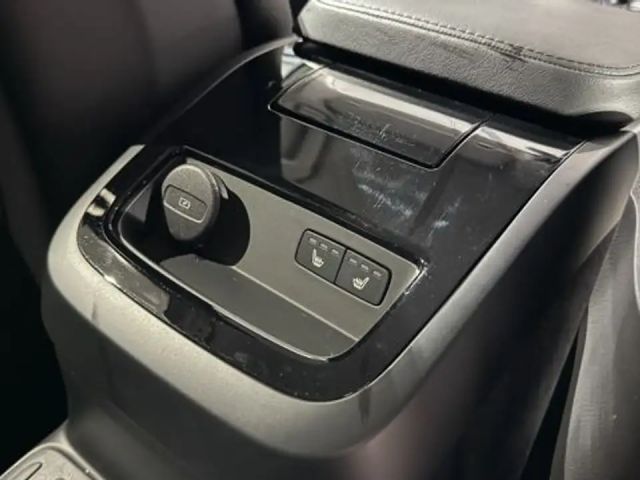 Volvo V60 AWD Dark Plus Recharge T6