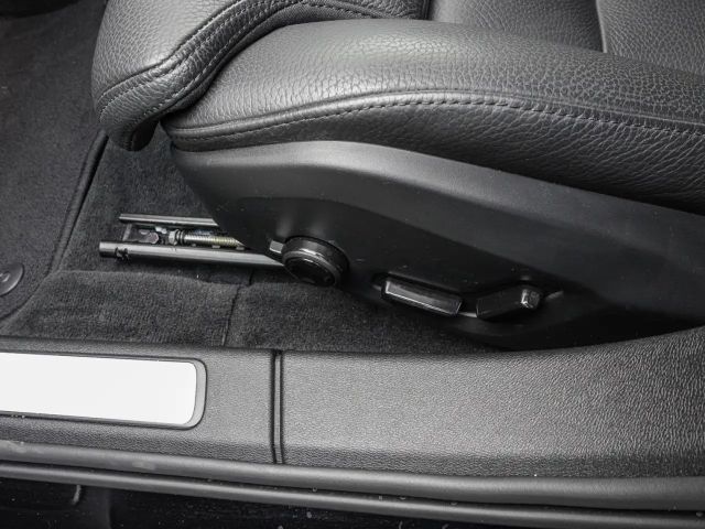 Volvo V60 Cross Country AWD Ultimate