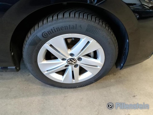 Volkswagen Golf Business DSG