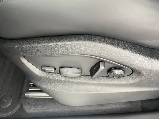 Porsche Cayenne E-Hybrid S