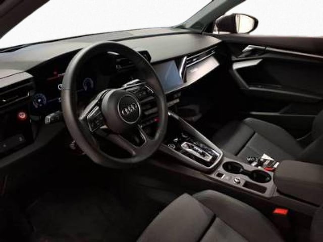 Audi A3 35 TFSI S-Line S-Tronic Sportback