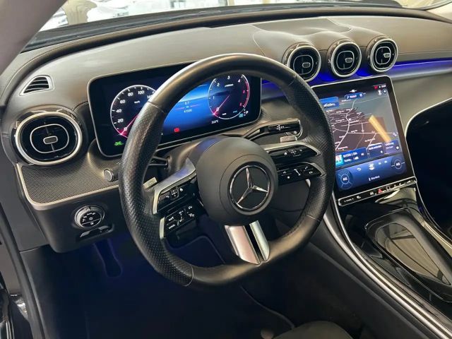 Mercedes-Benz C 220 AMG Line C 220 d Sedan