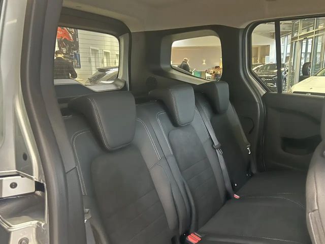 Mercedes-Benz T 180 T 180 FACELIFT24+EDITION+LED+KAMERA+CARPLAY