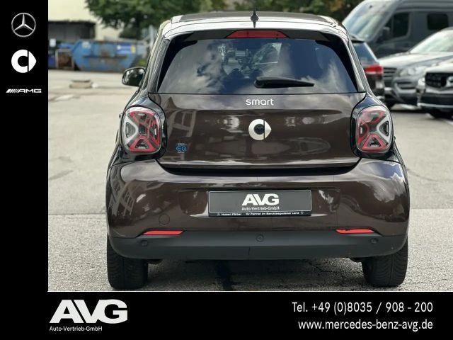 Smart EQ forfour JBL