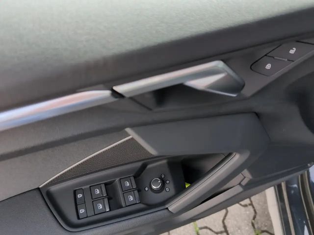 Audi A3 30 TDI Sedan