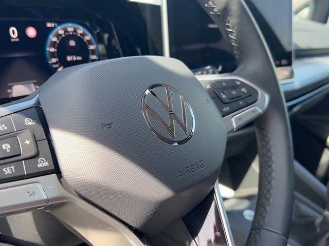 Volkswagen Golf Life Variant