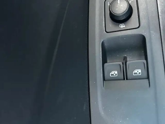 Skoda Fabia Essence CARPLAY;KLIMA;PDC;FSE