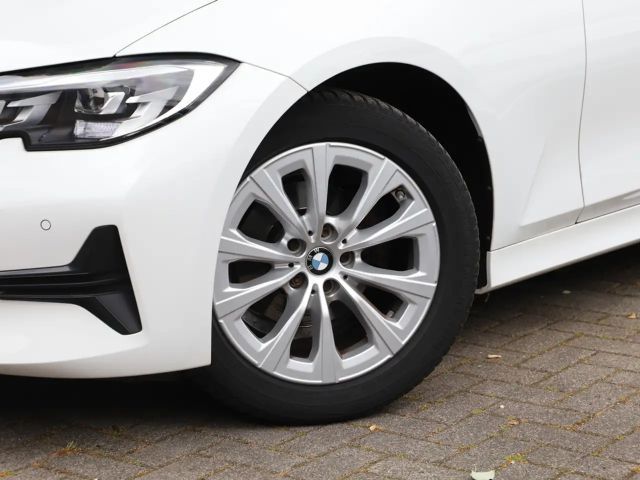 BMW 318 318i Touring