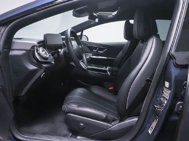 Mercedes-Benz EQE 350 Sedan