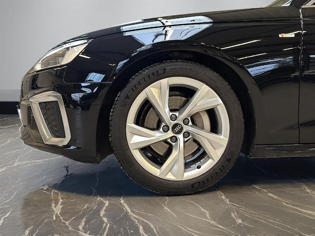 Audi A4 40 TFSI Avant Quattro S-Line S-Tronic