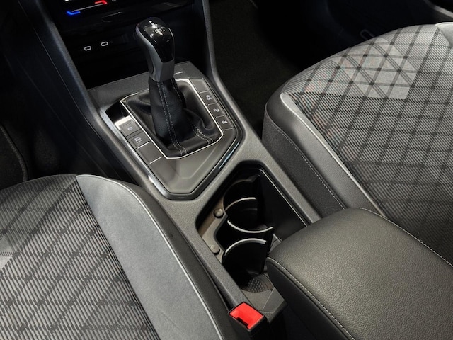 Volkswagen Tiguan 1.5 TSI DSG R-Line