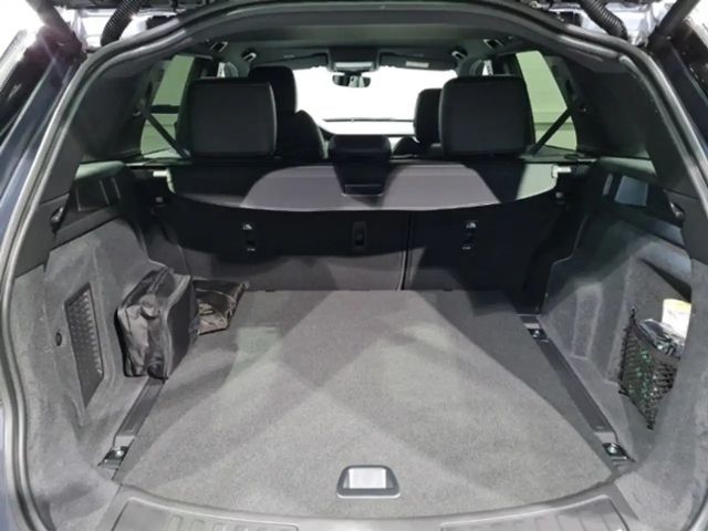 Land Rover Discovery Sport AWD Dynamic SE