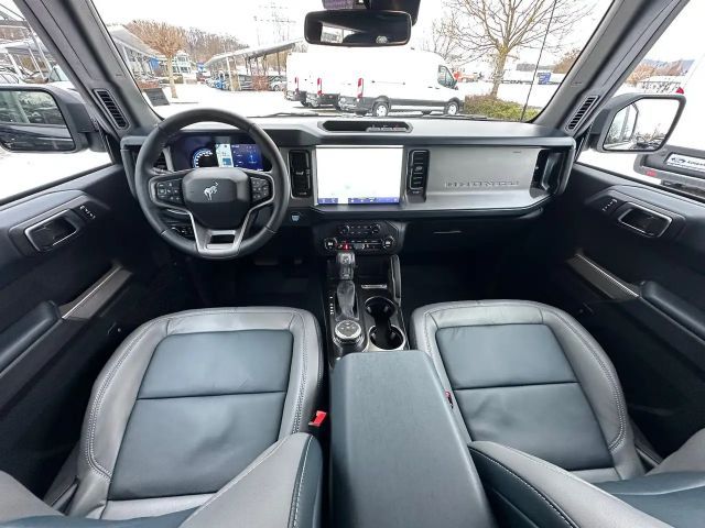 Ford Bronco 4x4 AWD Outer Banks