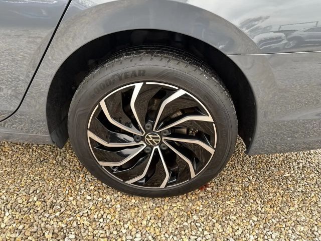 Volkswagen Golf DSG Life Variant