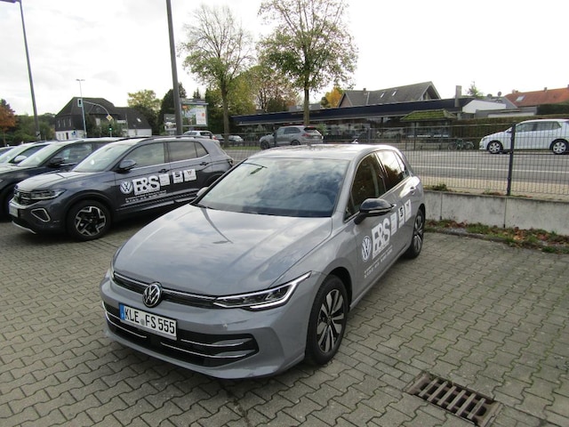 Volkswagen Golf 1.5 eTSI DSG