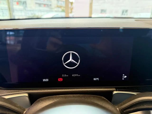 Mercedes-Benz EQB 300 4MATIC Progressive