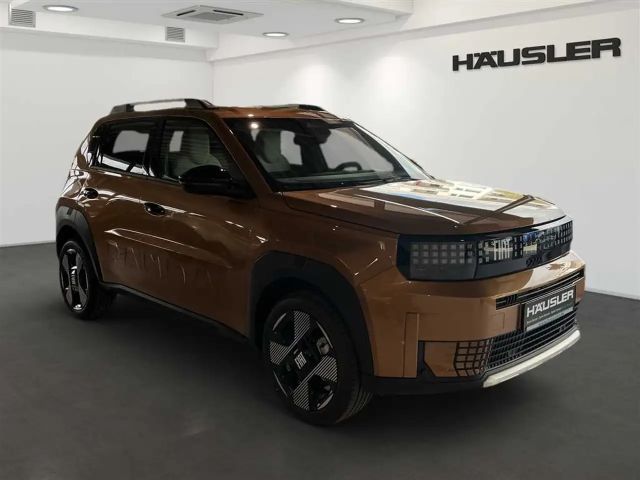 Fiat Grande Panda E La Prima