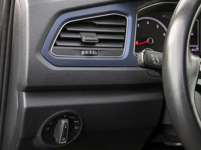 Volkswagen Tiguan 1.5 TSI DSG R-Line